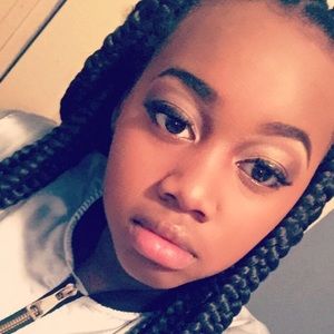 Meet your Posher, Precious